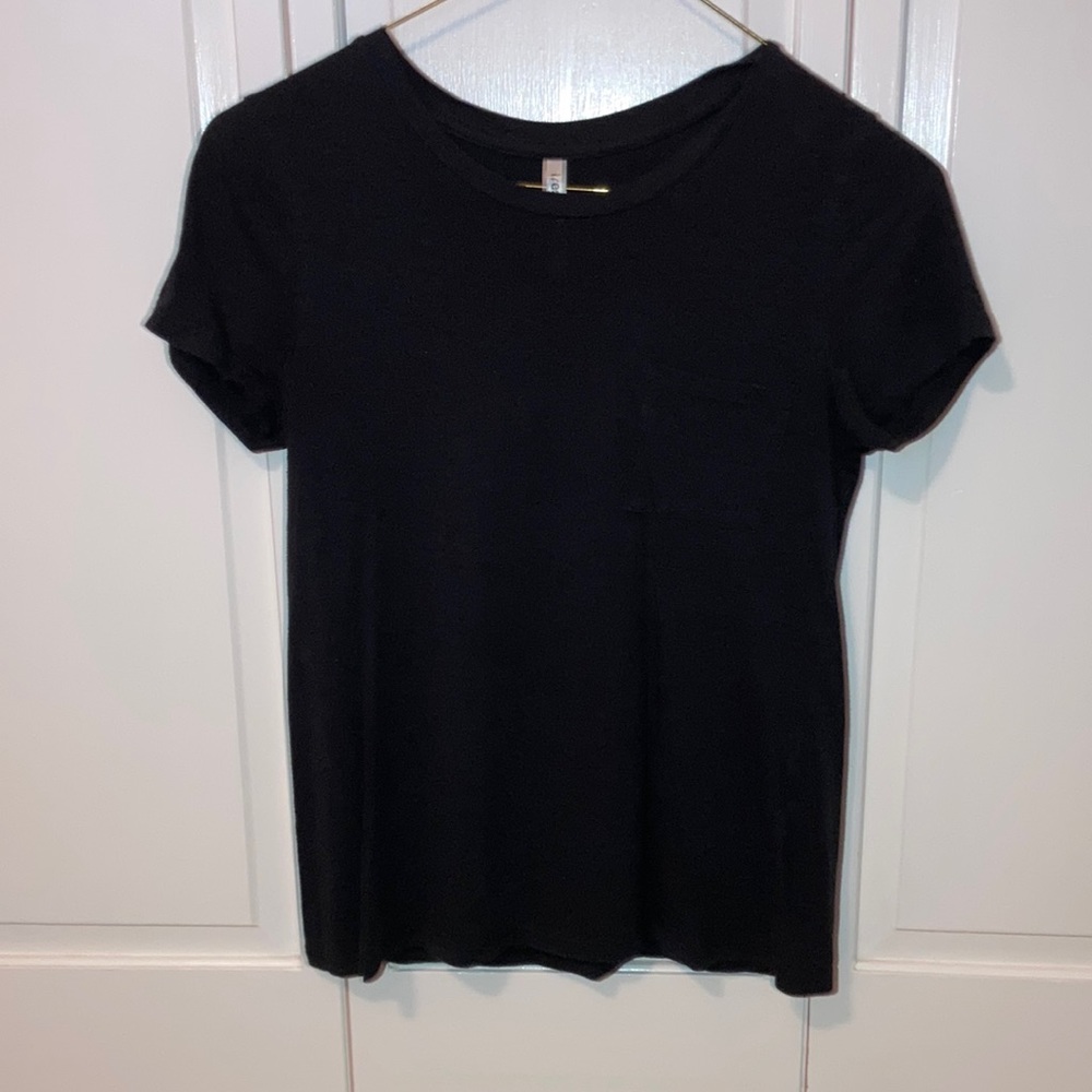 Black shirt